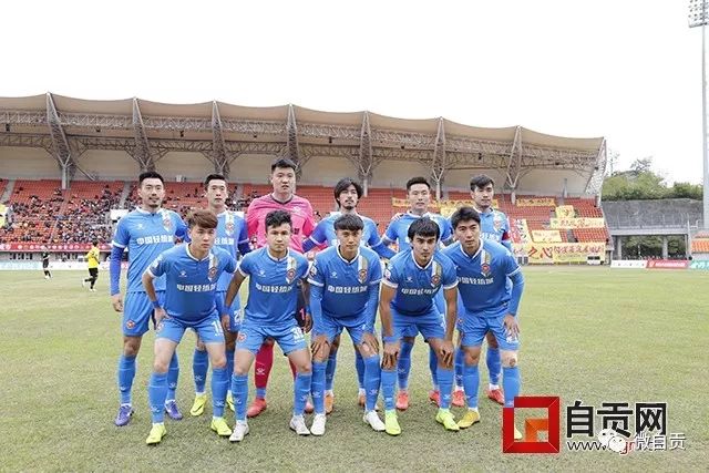 柏林马拉松：阿塞法创女子赛会新纪录 阿多拉男子赛夺冠
